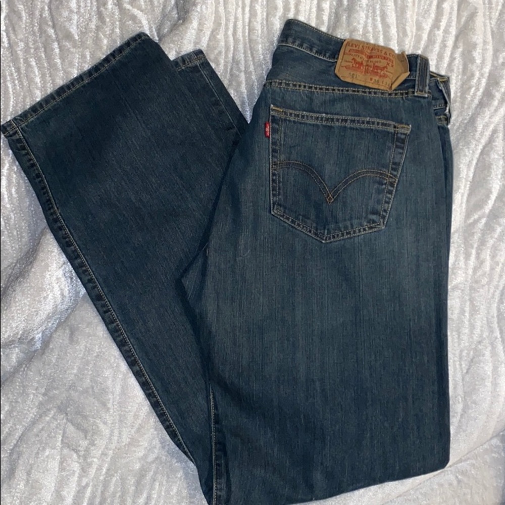 Men’s Levi’s 501 straight leg